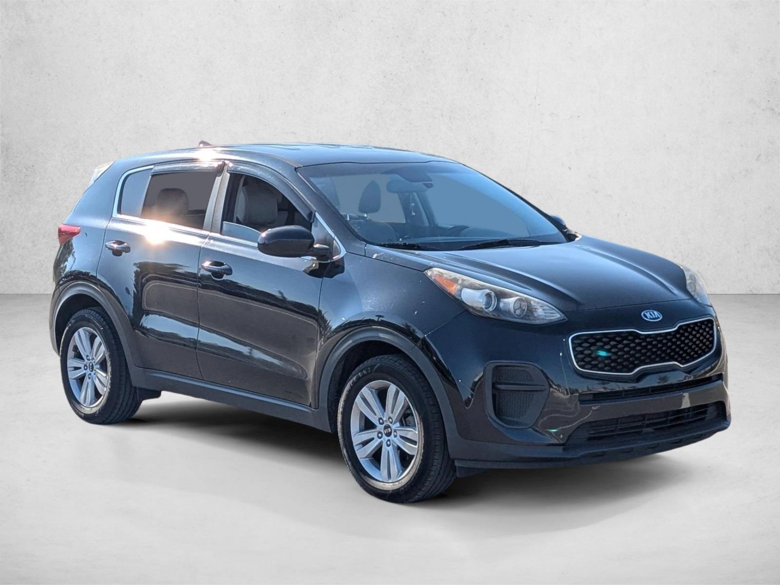2019 Kia Sportage LX photo 2