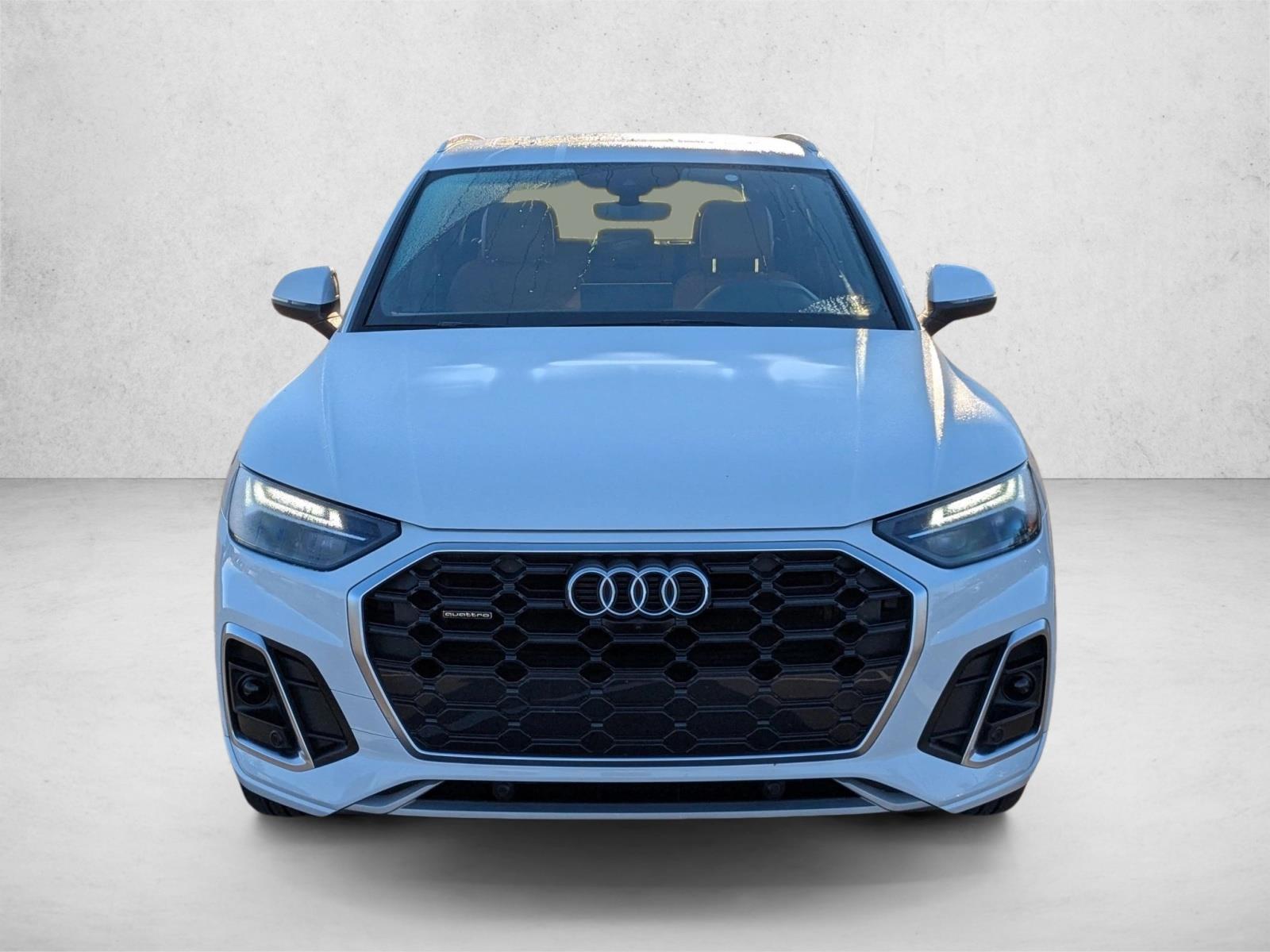 2025 Audi Q5 S line Premium Plus photo 2