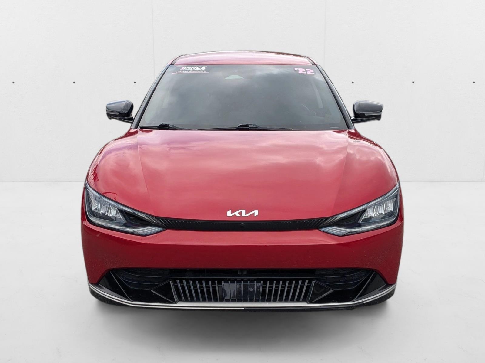 2022 Kia EV6 Wind photo 2