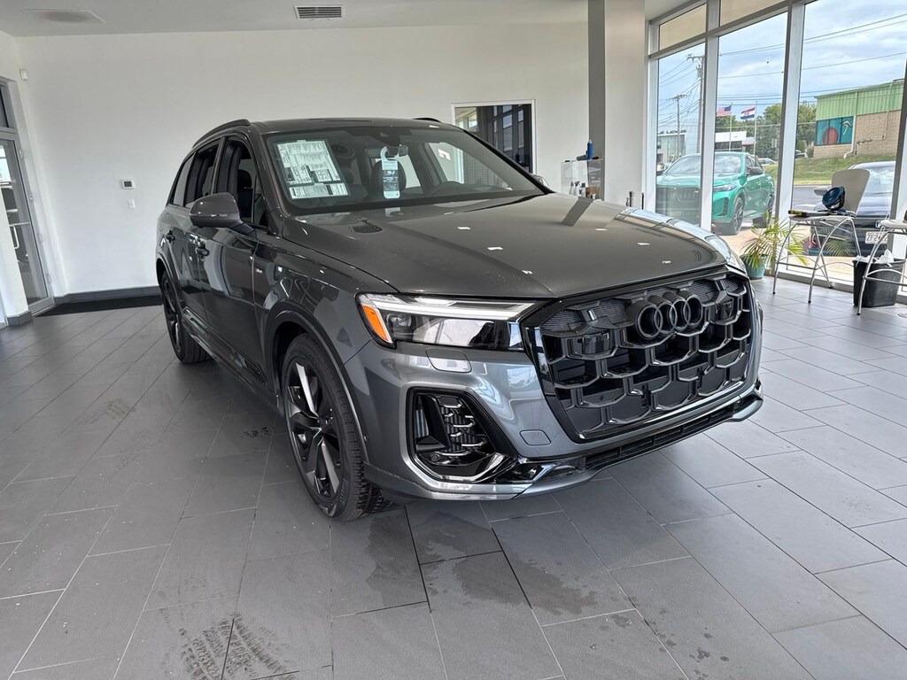 New 2026 Audi Q7 Sport Utility