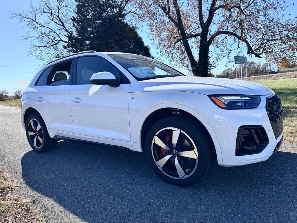 New 2024 Audi Q5 For Sale at Audi Springfield VIN WA1EAAFY2R2008442