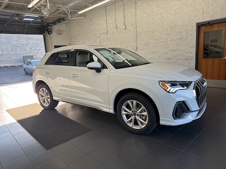 2025 Audi Q3 45 S line Premium Plus SUV