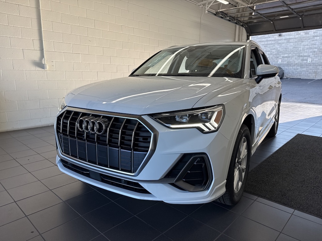 New 2025 Audi Q3 45 S line Premium Plus SUV