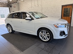 2025 Audi Q7 55 Premium Plus SUV