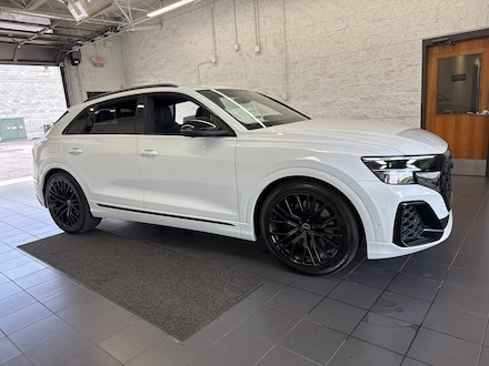 2025 Audi SQ8 4.0T Prestige SUV