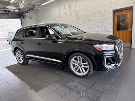 2025 Audi Q7 55 Premium Plus SUV