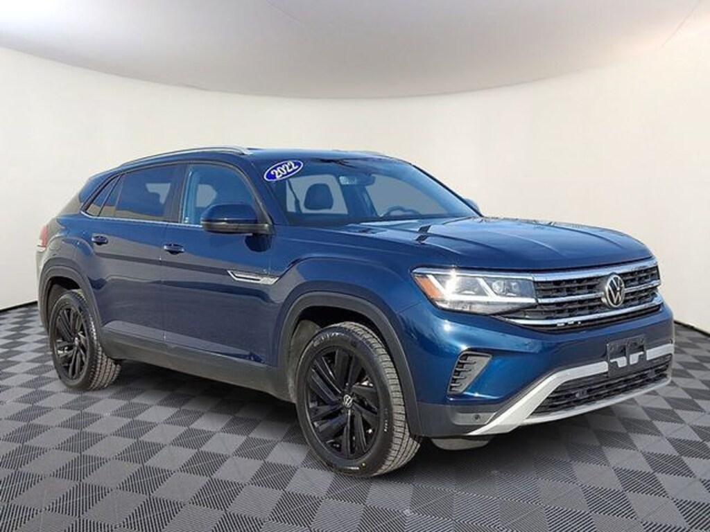 Used 2022 Volkswagen Atlas Cross Sport 2.0T SE w/Technology SUV