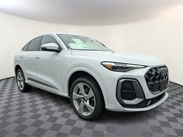 2025 Audi New Q5 Sportback Premium Plus's photo