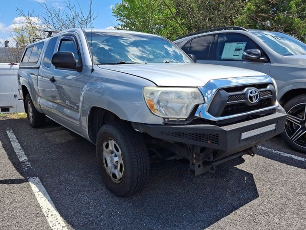 Used 2013 Toyota Tacoma Base Truck