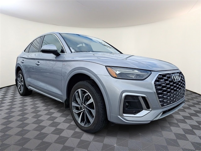 2022 Audi Q5 Sportback Premium's photo