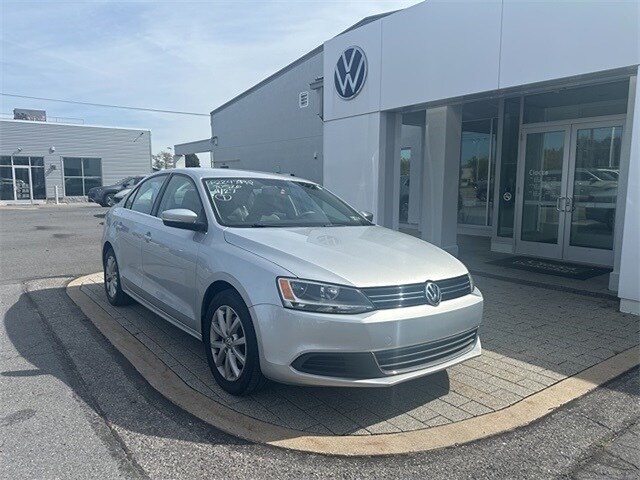 2013 Volkswagen Jetta 2.5L SE photo 2