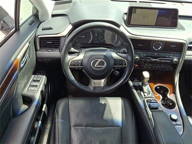 2017 Lexus RX 350 photo 2
