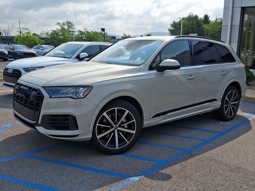 Used 2023 Audi Q7 55 Premium Plus SUV