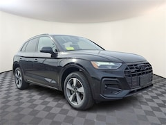 2025 Audi Q5 40 Premium SUV