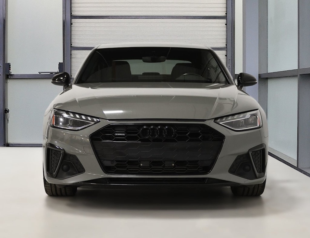 Certified 2022 Audi  Progressiv / Black Optics / Carplay / Inspected An Berline