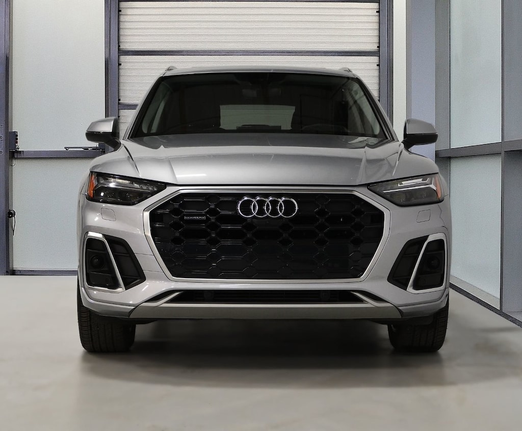 Certified 2023 Audi  Technik / Aff. Tete Haute / Carplay / B&O / Ex VUS