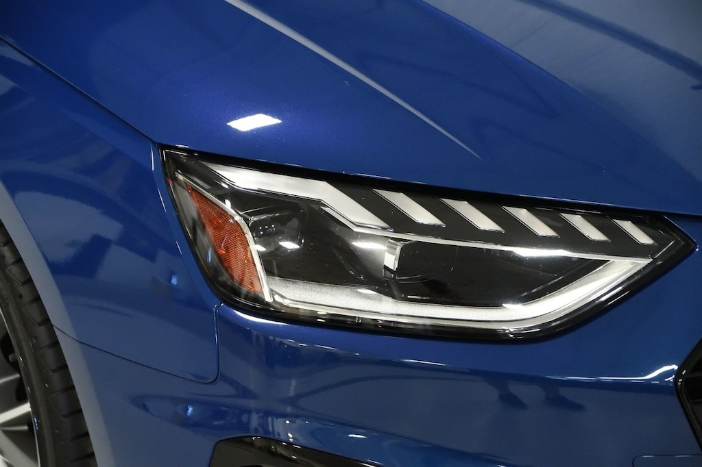 Certified 2024 Audi  Progressiv / Black Optics / Carplay / Inspected An Berline