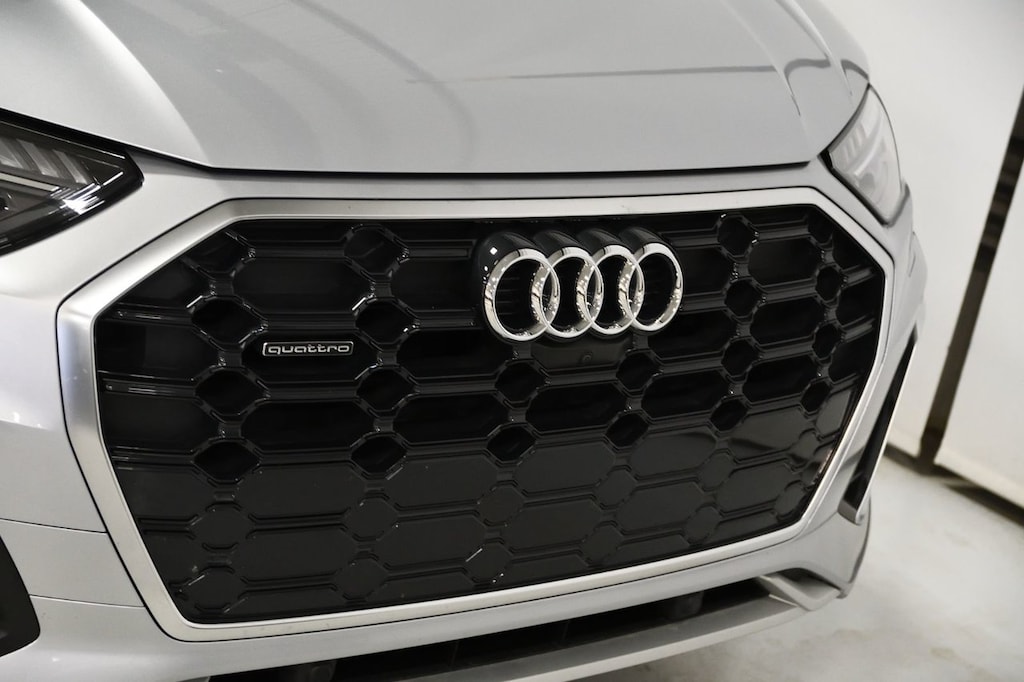 Certified 2023 Audi  Technik / Aff. Tete Haute / Carplay / B&O / Ex VUS