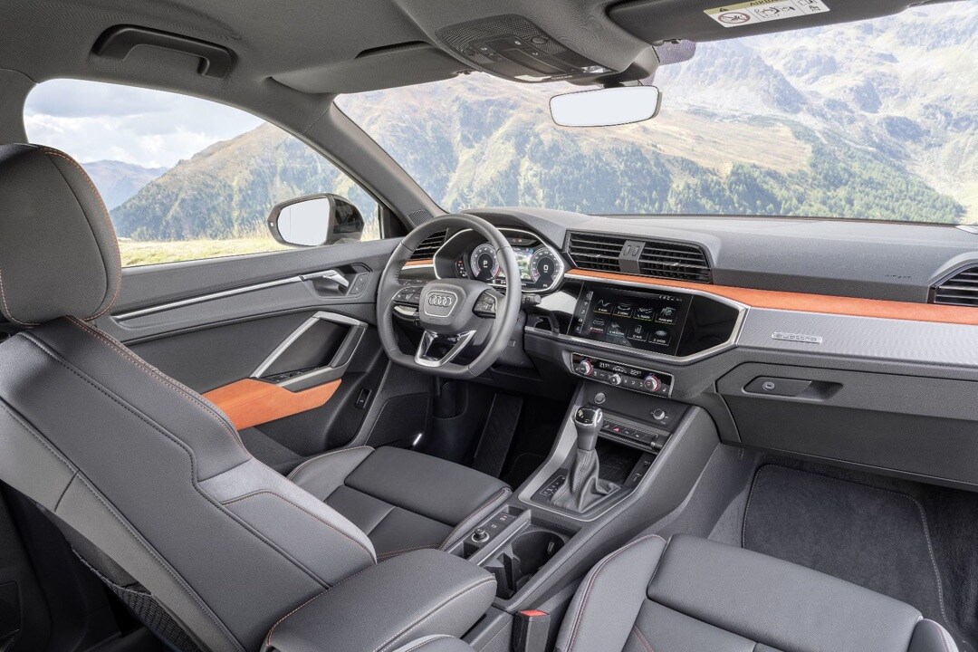 Intérieur de l'Audi Q3 2019 chez Audi Ste-Foy