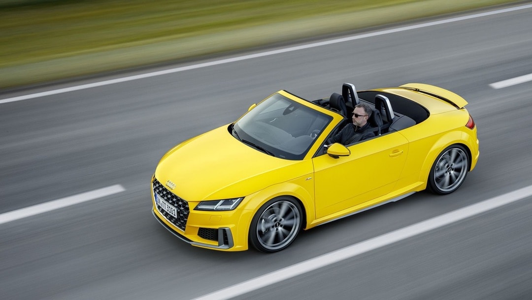 Audi TT Roadster 2020 sur la route