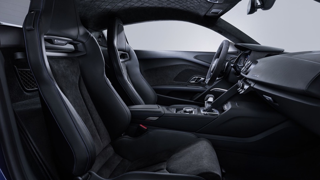intérieur de la Audi R8 coupé 2020