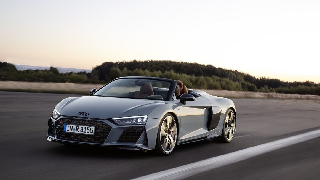 Audi R8 Spyder 2020 sur la route