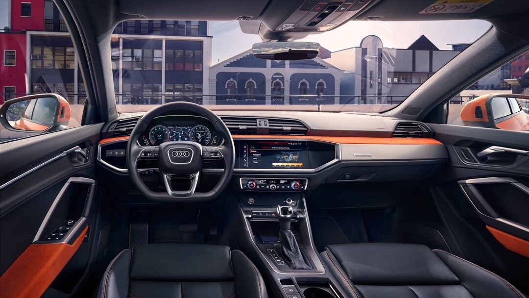 intérieur de l'Audi Q3 2020