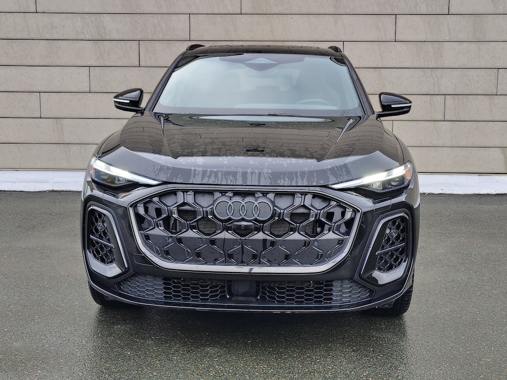 Certified 2025 Audi  2.0T SUV