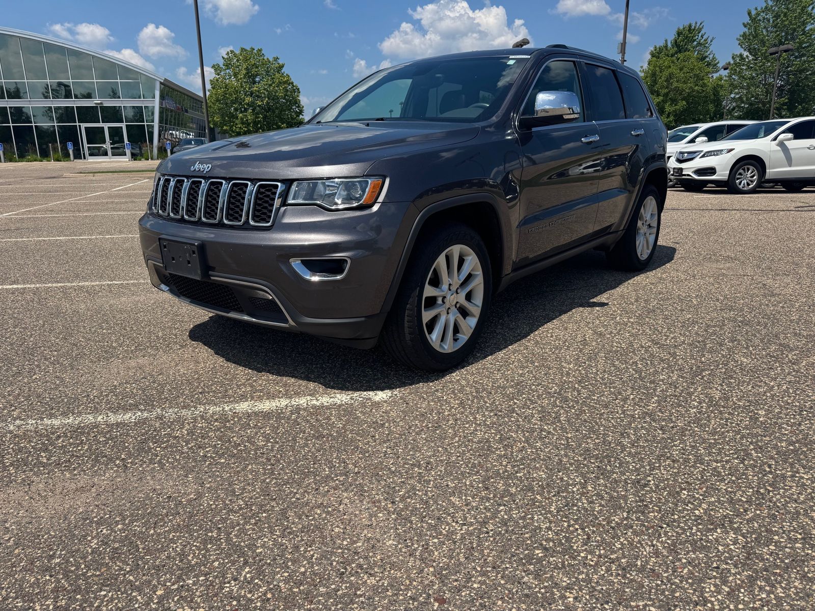 Used 2017 Jeep Grand Cherokee Limited with VIN 1C4RJFBG1HC882663 for sale in Minneapolis, Minnesota