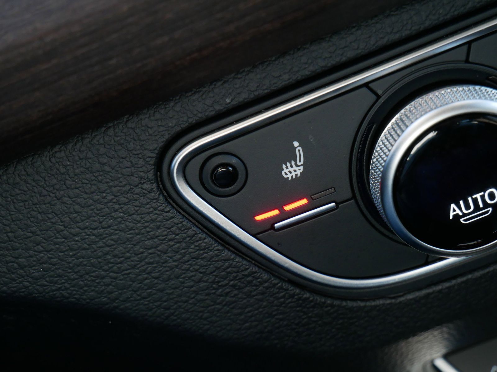 Thumbnail: 2024 Audi Q5 - 16