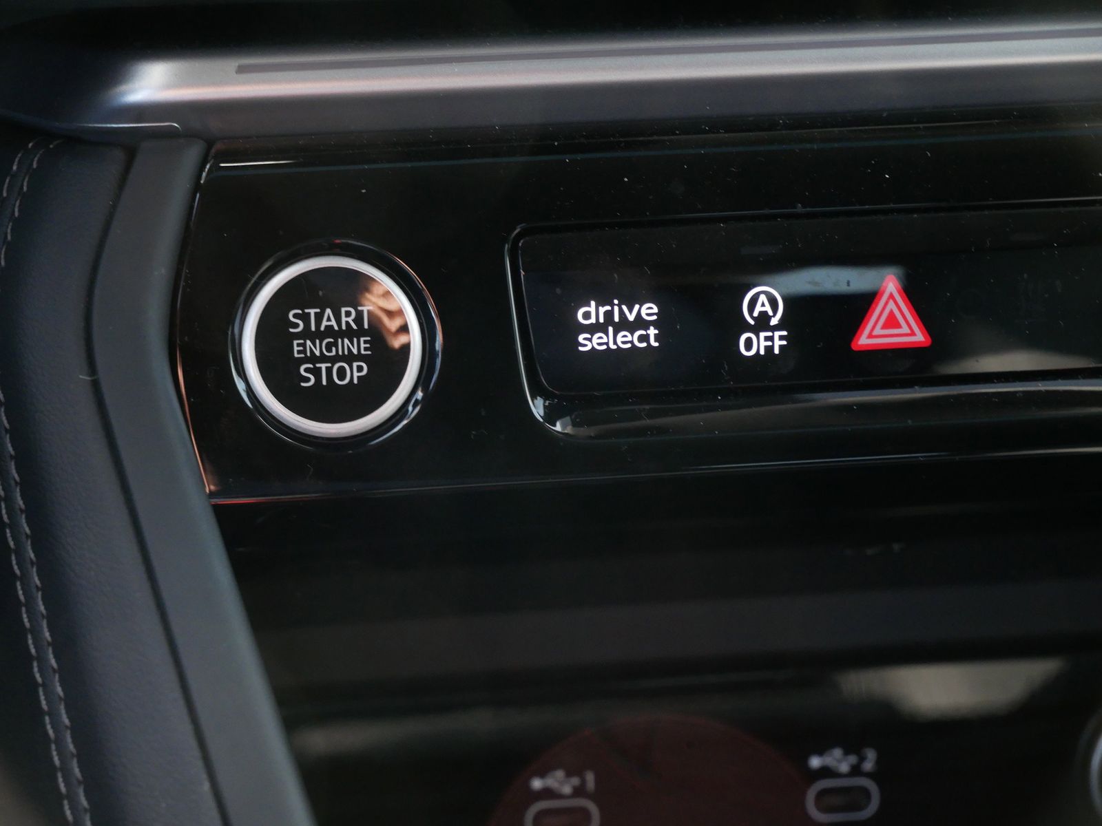 Thumbnail: 2025 Audi Q5 - 19