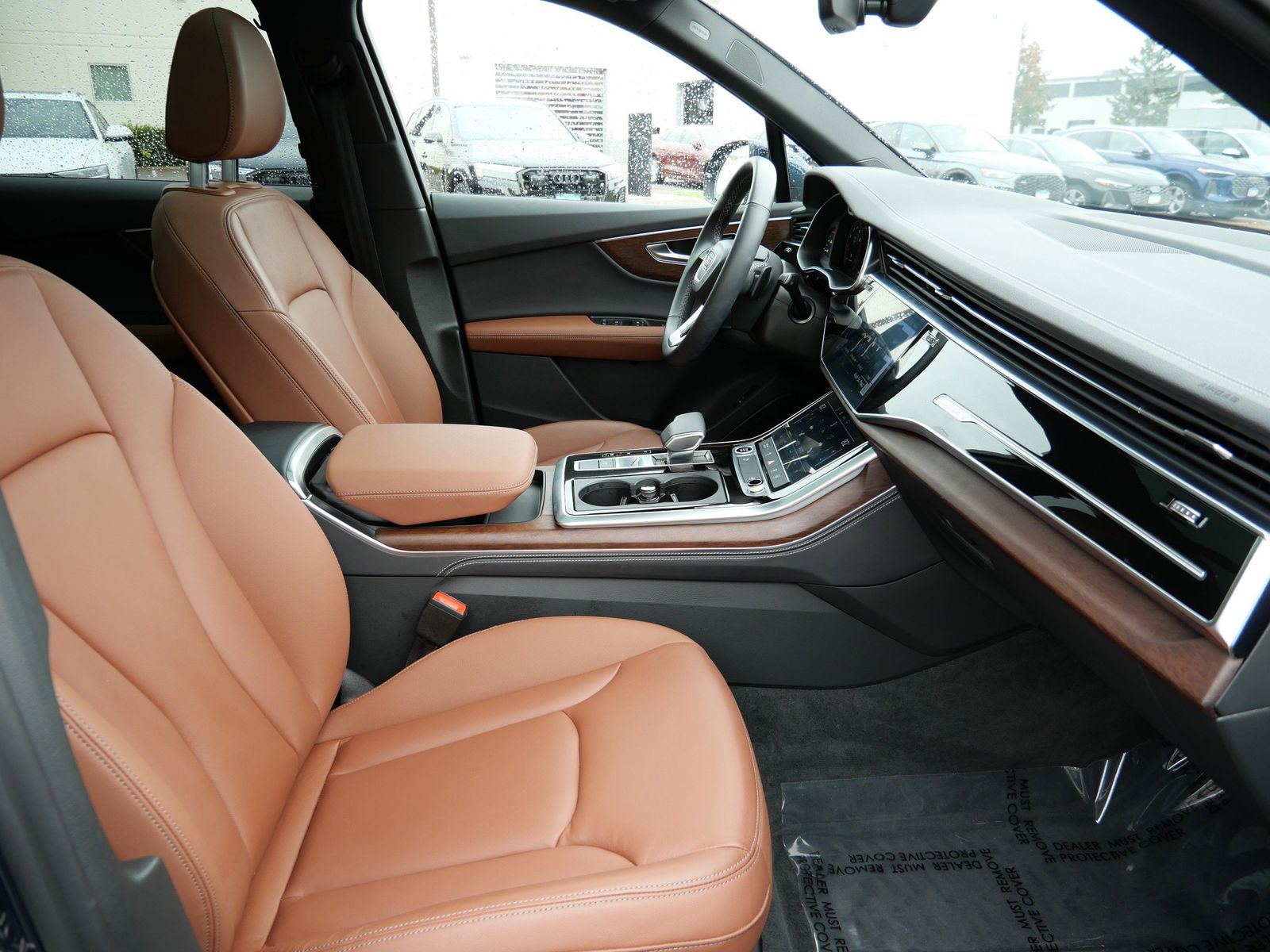 Thumbnail: 2025 Audi Q7 - 12