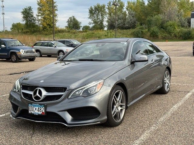 Thumbnail: 2016 Mercedes-Benz E-Class - 2