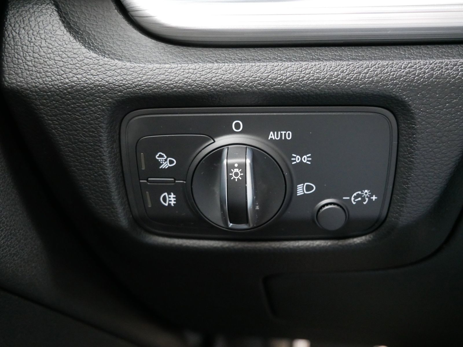 Thumbnail: 2017 Audi A3 - 30