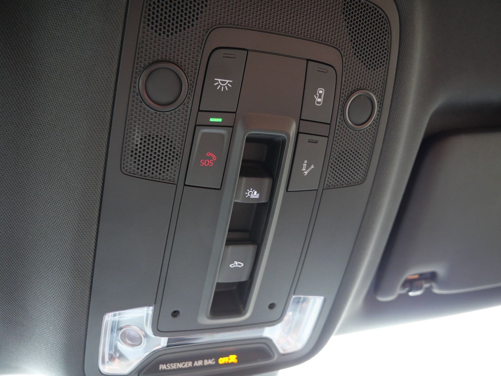 Thumbnail: 2025 Audi Q3 - 23