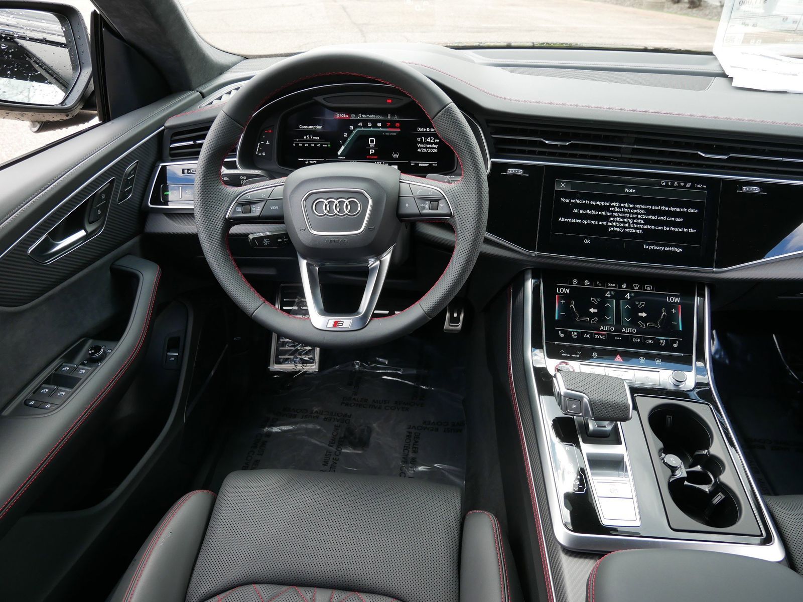 Thumbnail: 2026 Audi SQ8 - 12