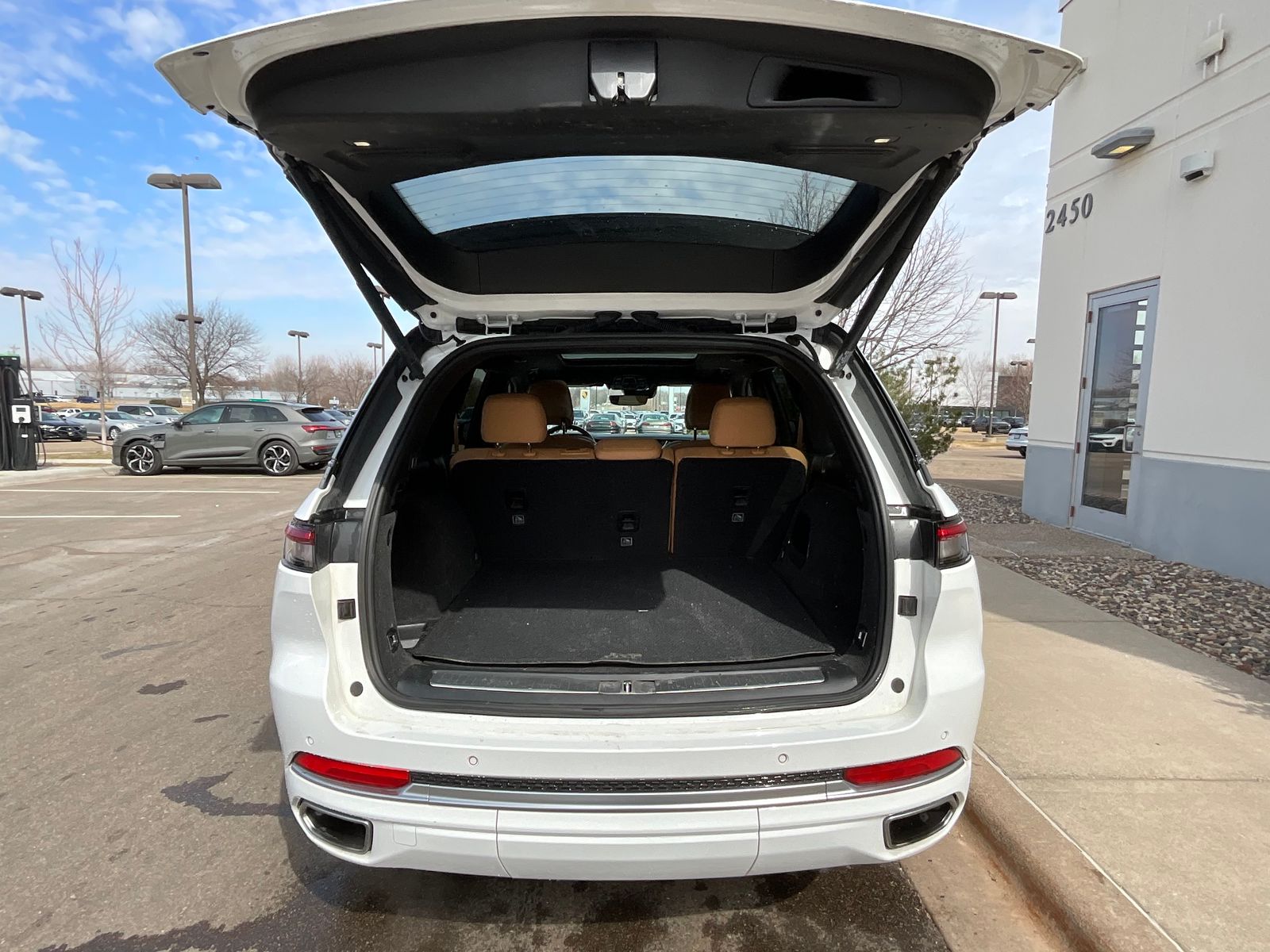 Thumbnail: 2022 Jeep Grand Cherokee - 19