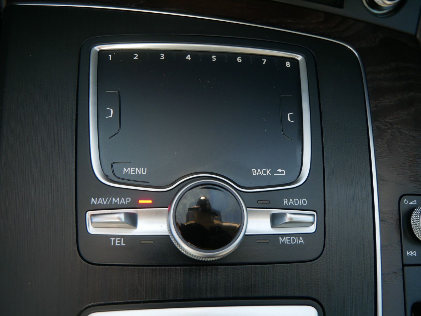 Thumbnail: 2020 Audi Q5 - 25