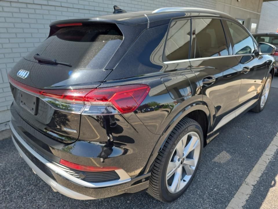 Thumbnail: 2023 Audi Q4 e-tron - 9