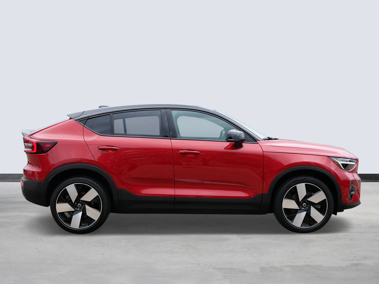 Thumbnail: 2022 Volvo C40 - 5