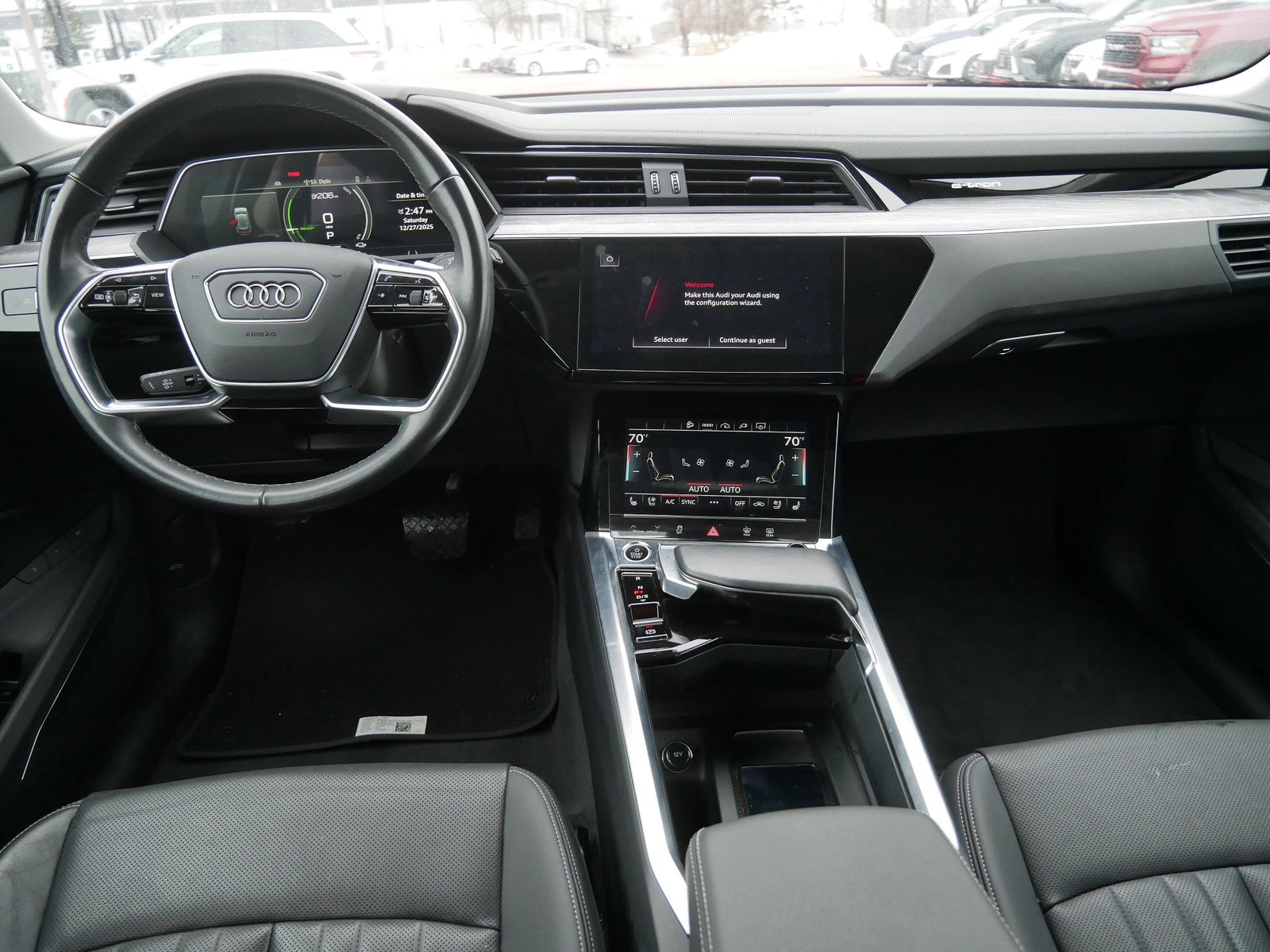 Thumbnail: 2024 Audi Q8 e-tron - 12