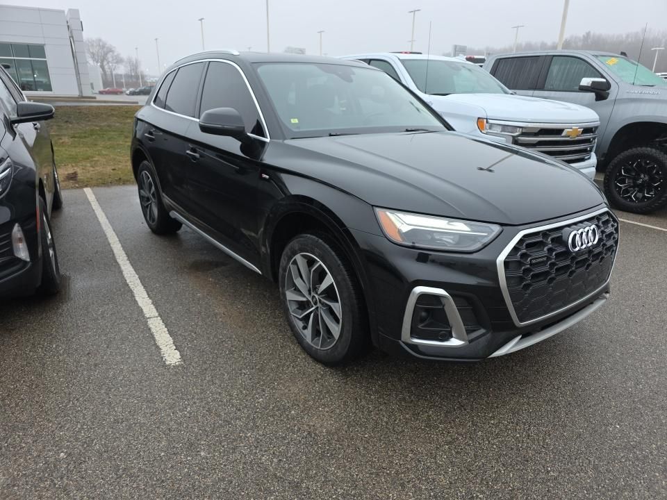 Thumbnail: 2023 Audi Q5 - 10