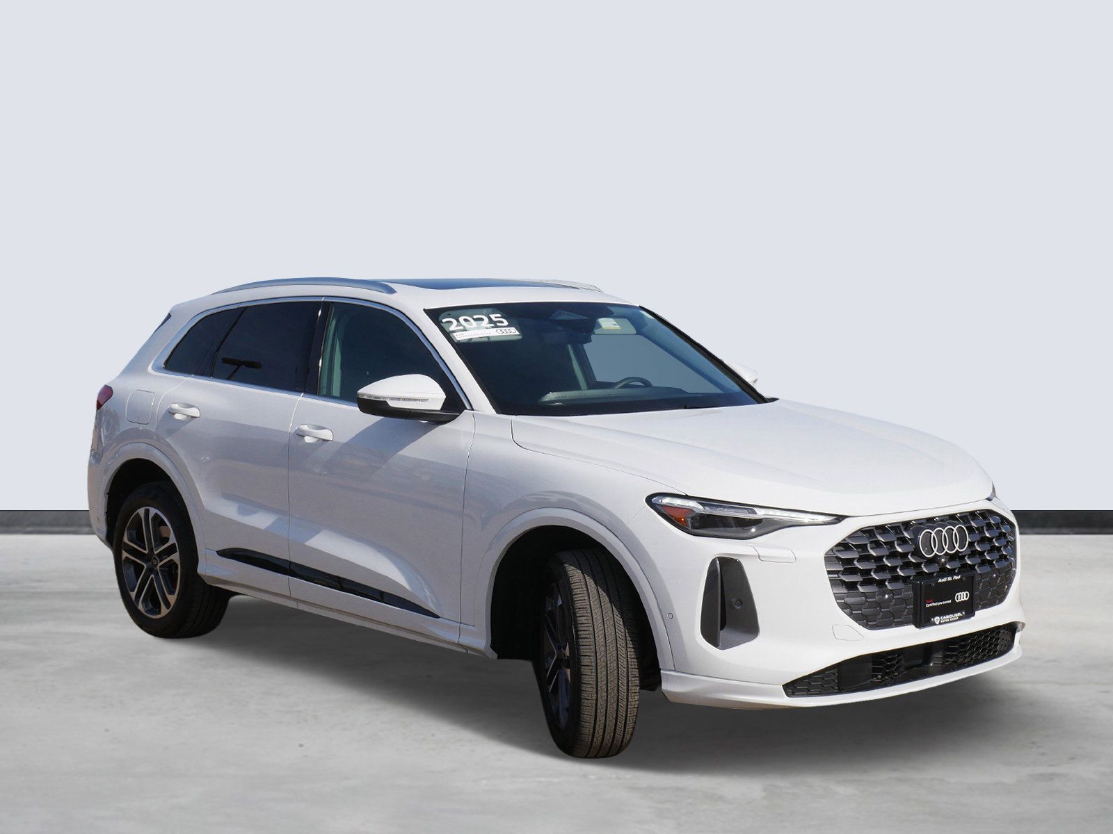 Thumbnail: 2025 Audi Q5 - 6