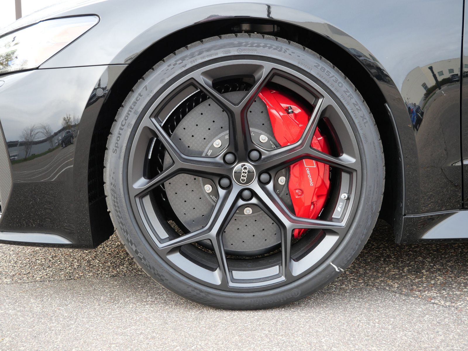 Thumbnail: 2026 Audi RS 7 - 7