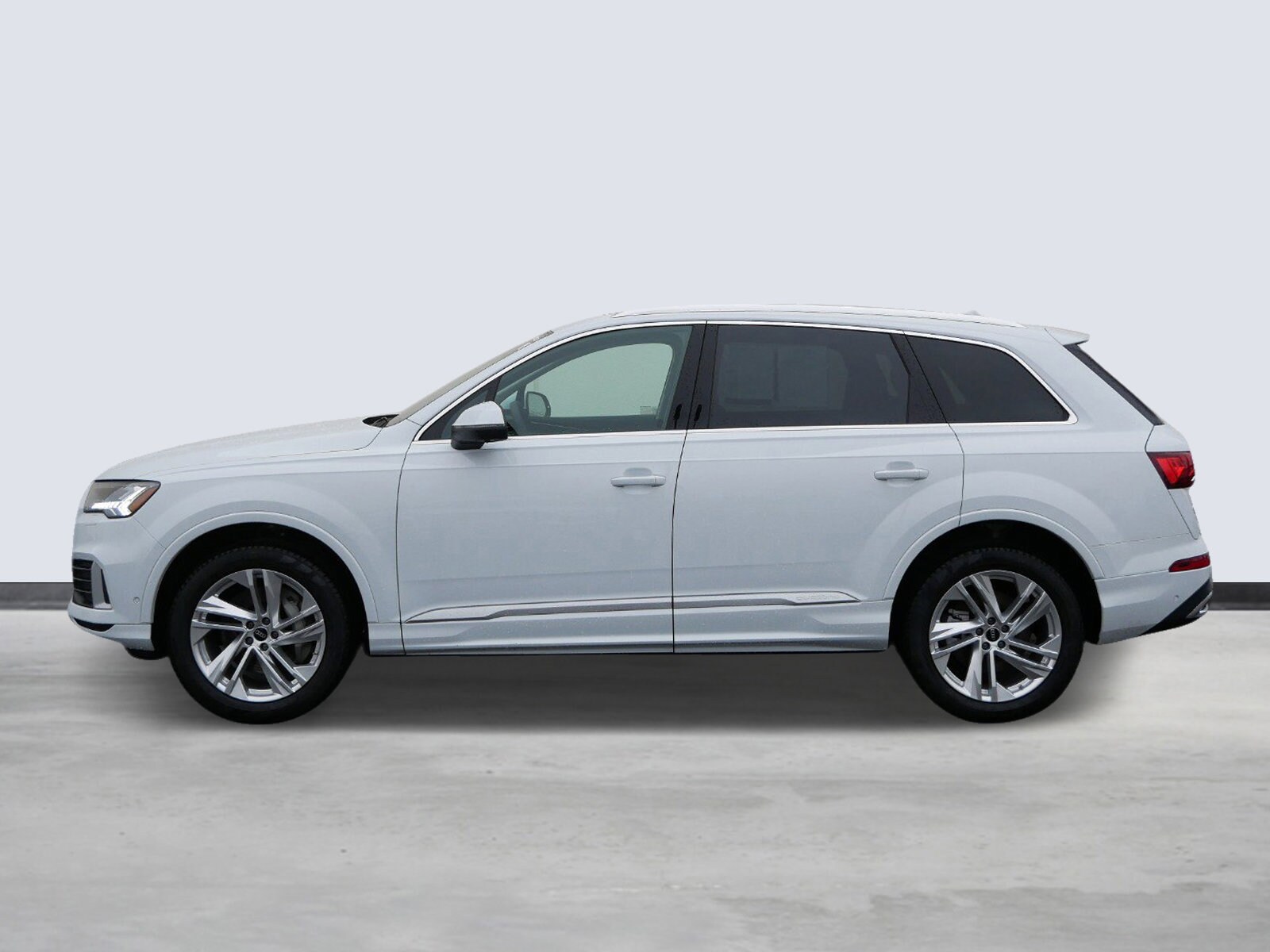 Certified 2024 Audi Q7 Premium Plus with VIN WA1LCBF74RD005691 for sale in Maplewood, Minnesota