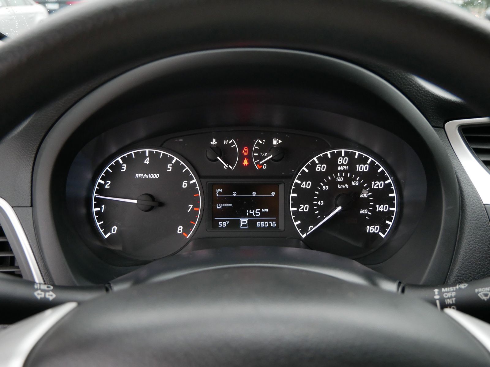 Thumbnail: 2017 Nissan Sentra - 17