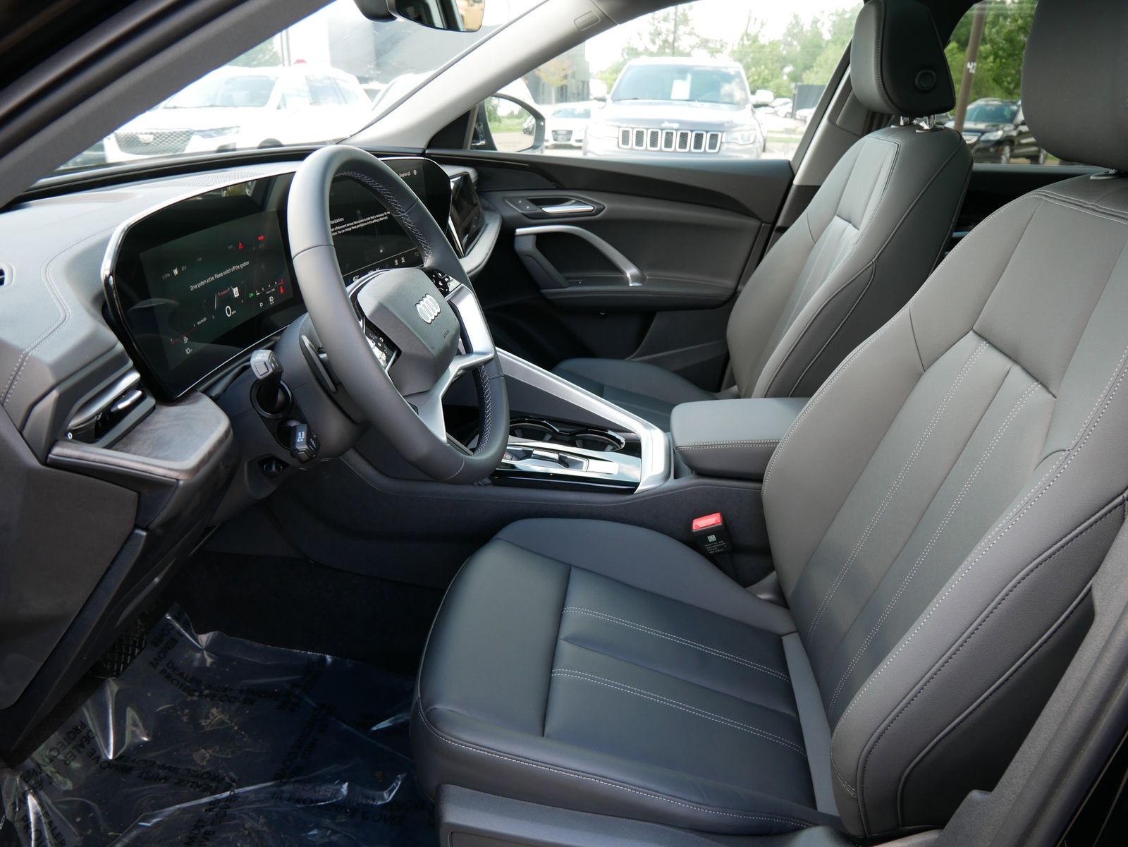 Thumbnail: 2025 Audi Q5 - 8