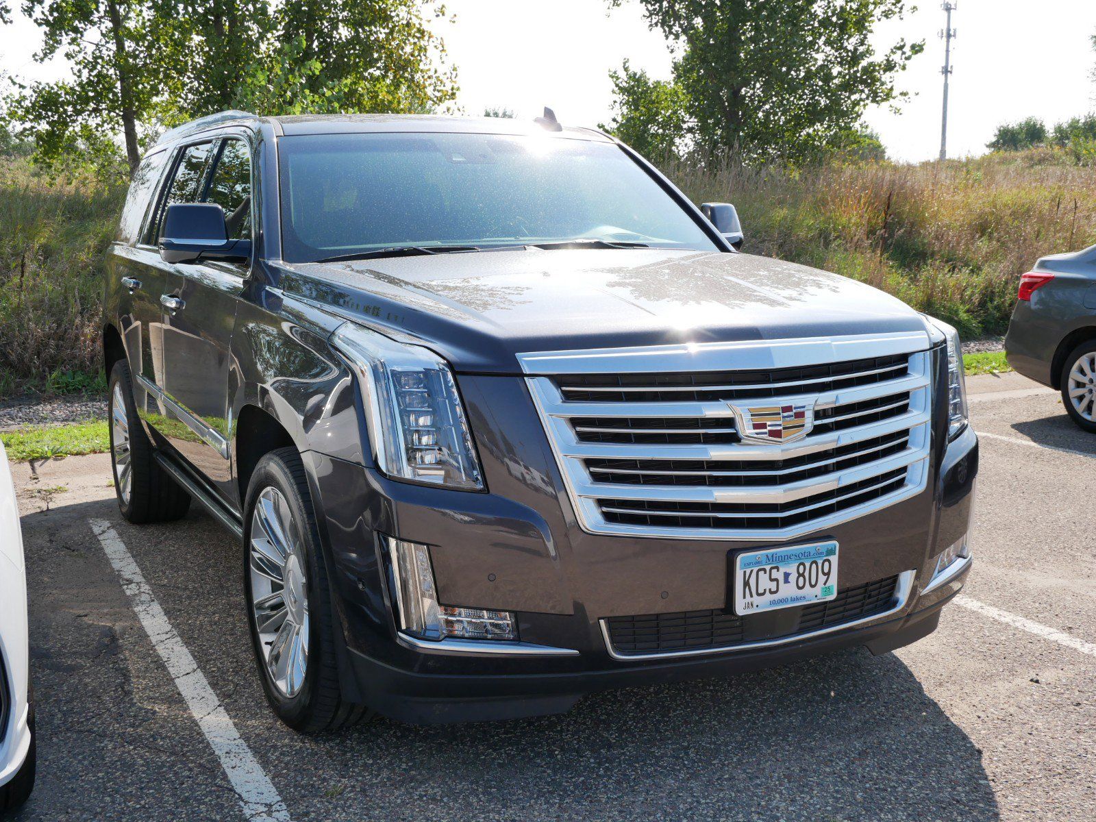 Used 2017 Cadillac Escalade Platinum with VIN 1GYS4DKJ9HR219051 for sale in Saint Paul, MN