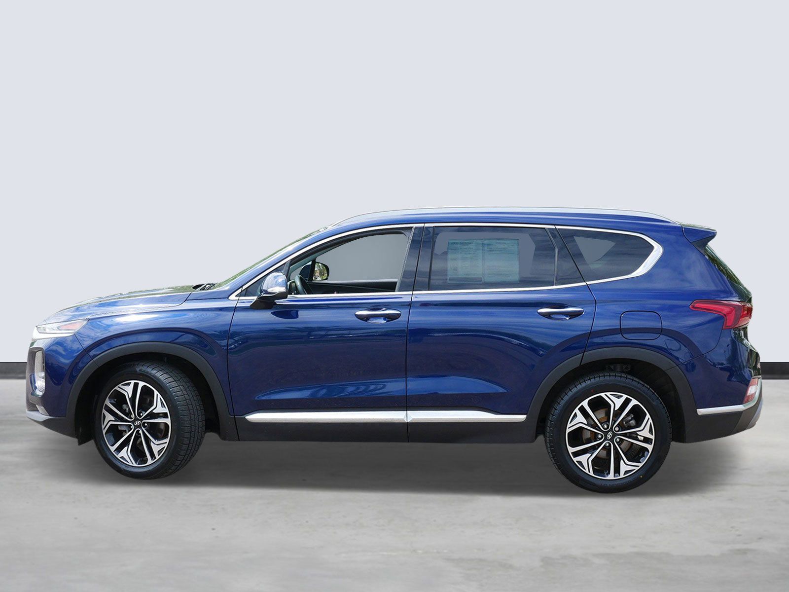 Thumbnail: 2019 Hyundai Santa Fe - 2