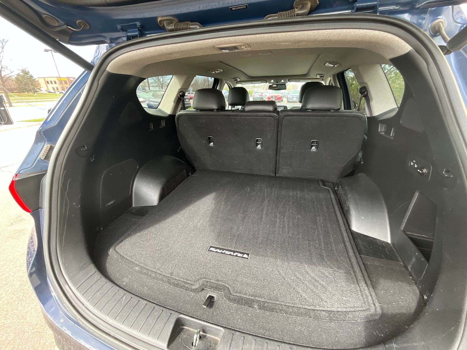 Thumbnail: 2019 Hyundai Santa Fe - 13